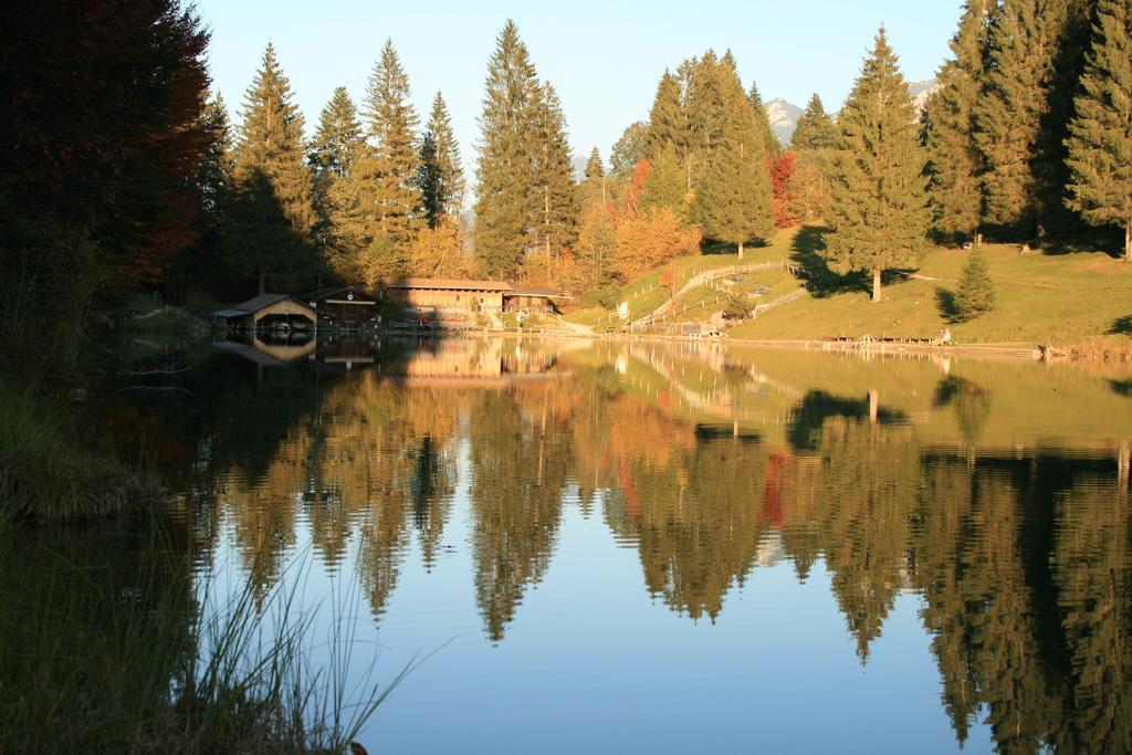 Ferienhotel Barmsee Krün Exteriör bild